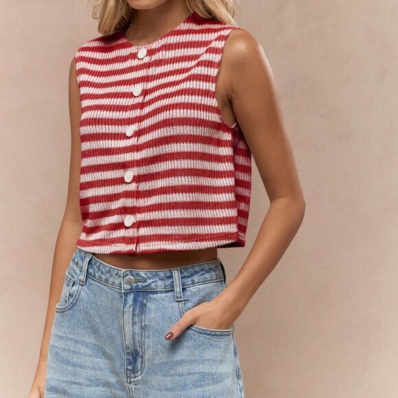 Red And White Casual Women's Style Button Front Knit Crop Vest Sleeveless Top - Picture 3 of 4